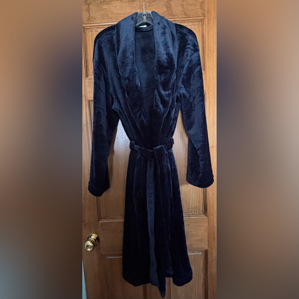 Sonoma Men's Plush Black Robe
